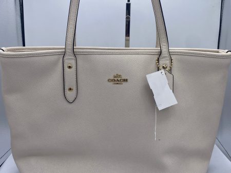 Handbag By Coach, Size: Medium Fashion