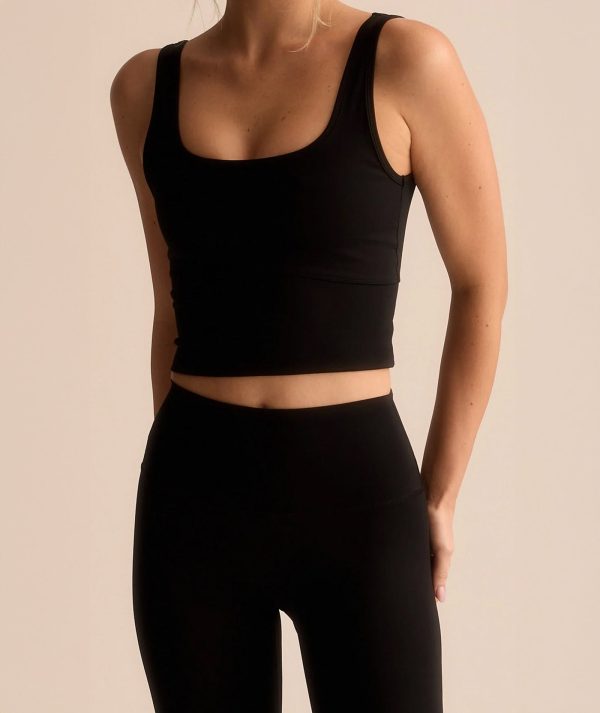 CROPPED TANK - BLACK Supply